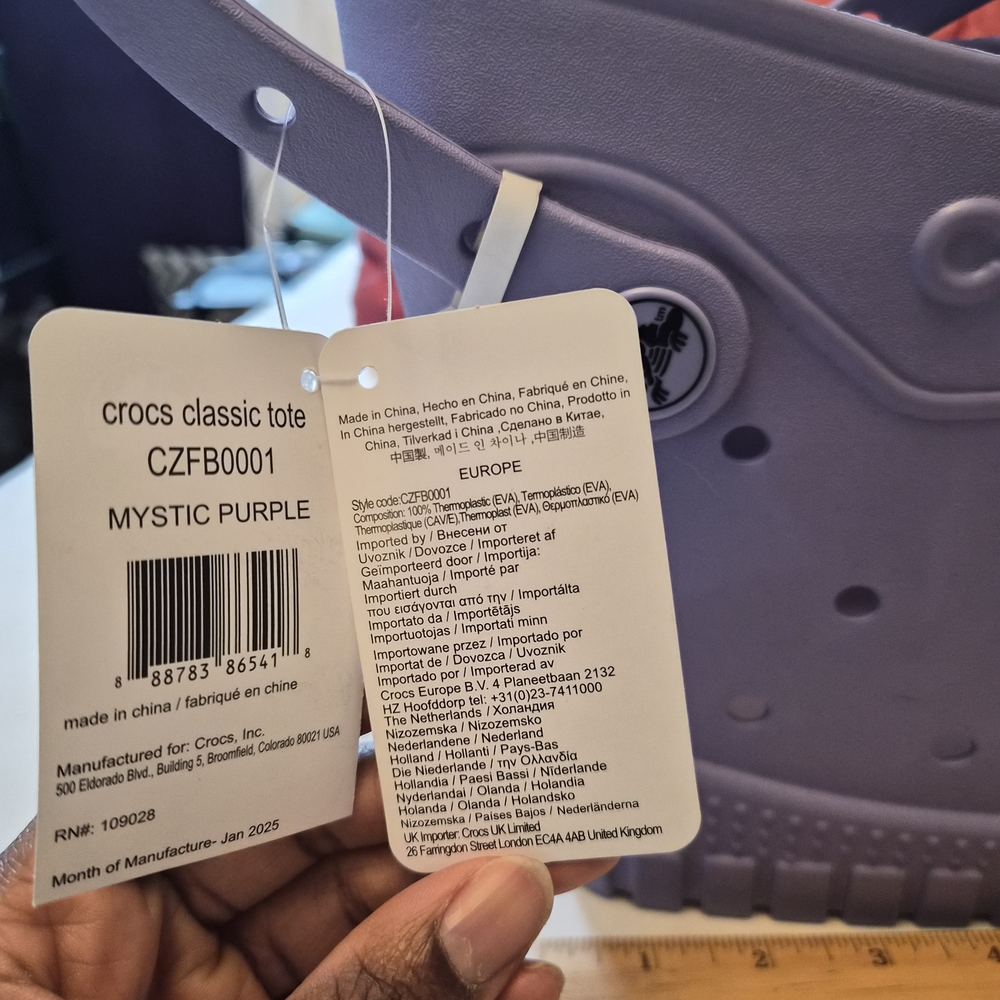 CROCS Light Purple Mini Tote with Charm - Picture 6 of 6